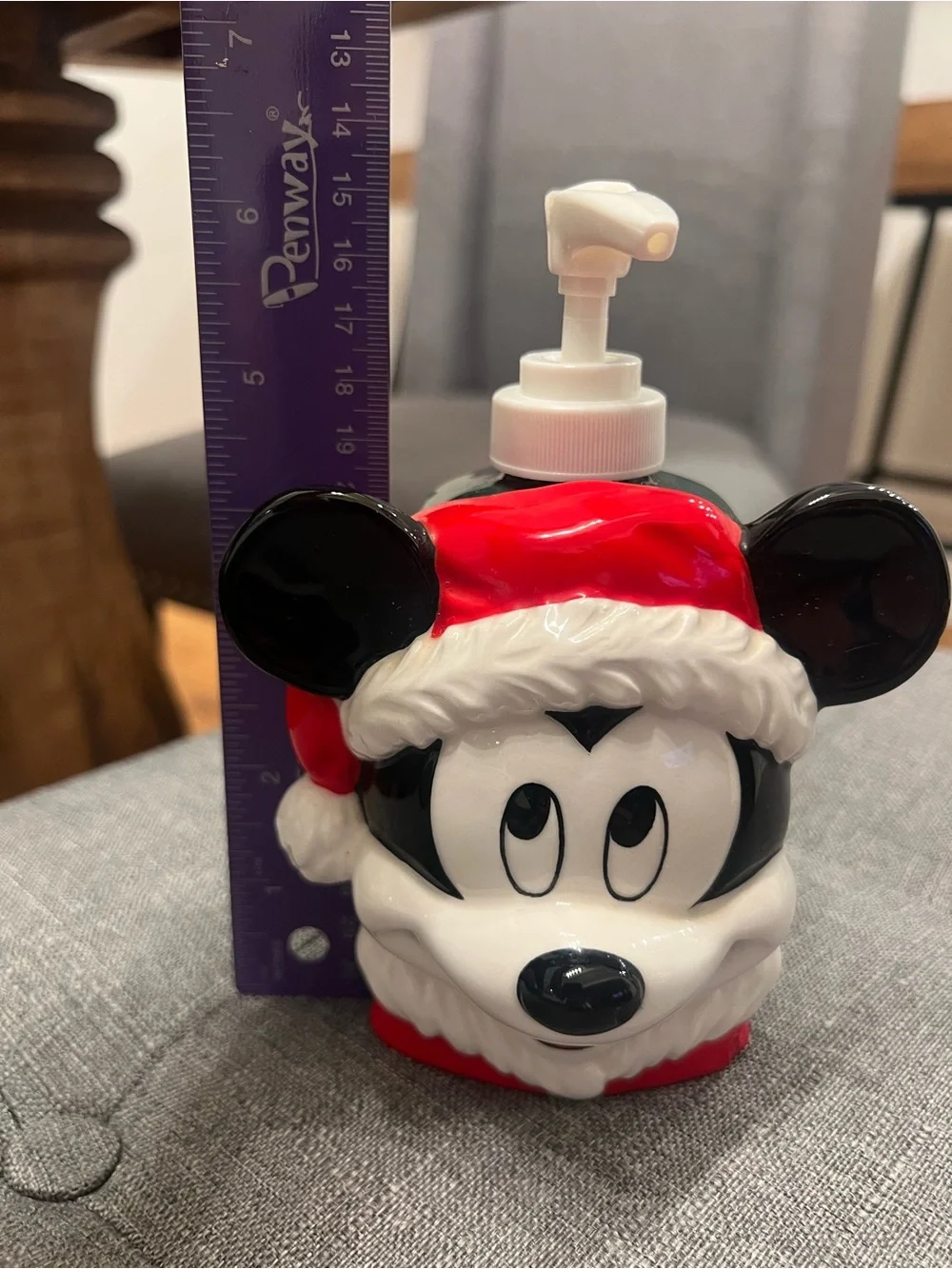N/A festive mickey